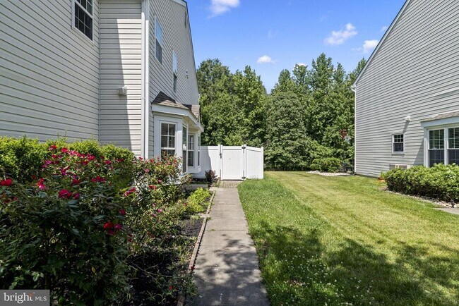 Building Photo - 124 Buckingham Way