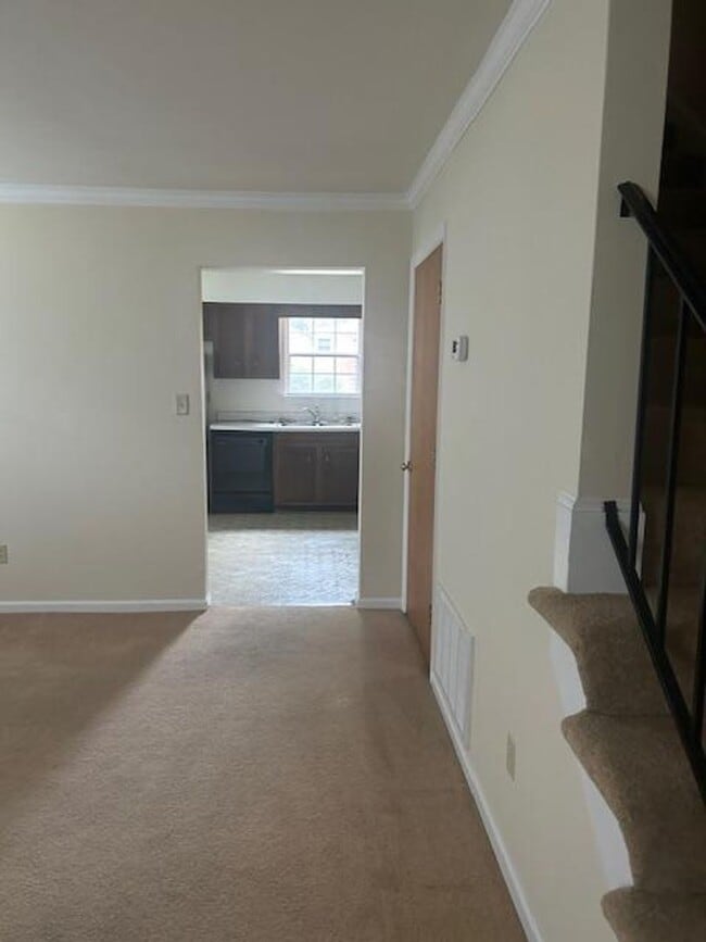 Building Photo - Price Reduced!