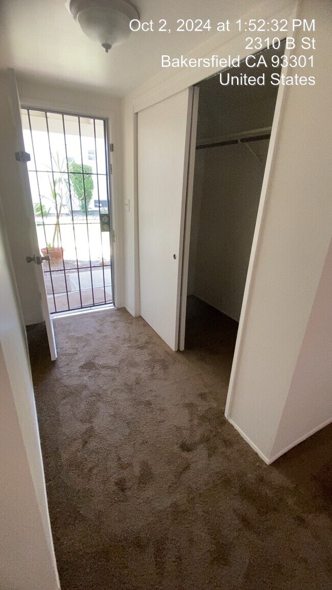 Foto del edificio - 2312 B St