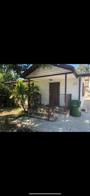 Foto principal - 4335 Prospect Ave