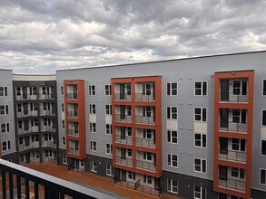 Building Photo - NuVo 27