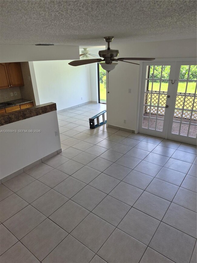 Foto del edificio - 9943 W Atlantic Blvd