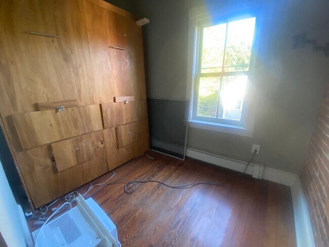 Foto del edificio - 151 Highland St