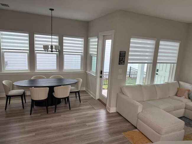 Foto del edificio - 11023 Cosmic Wy