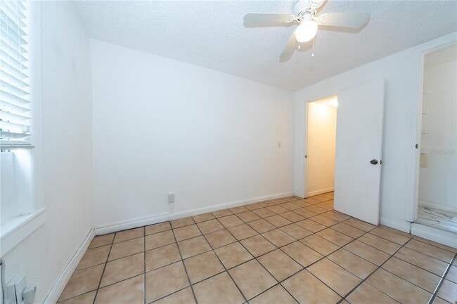 Foto del edificio - 620 25th St W