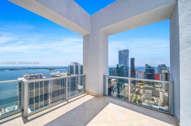 Foto del edificio - 1060 Brickell Ave