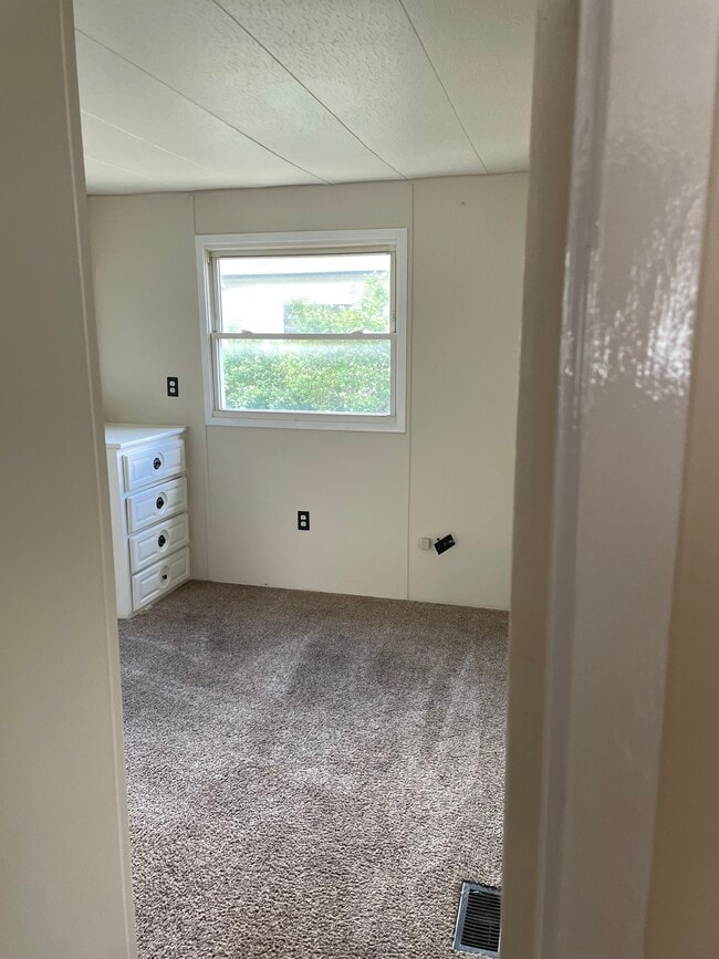 Foto del edificio - 404 Cherry St