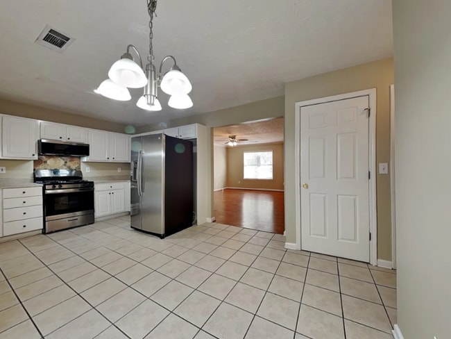 Foto del edificio - 832 Sugar Oak Ln