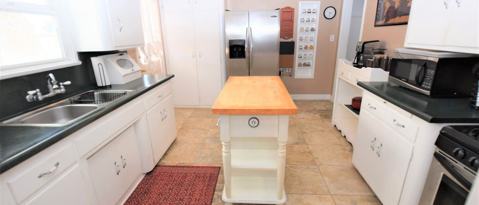 Building Photo - 6220 Bristol Rd