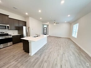 Building Photo - 2108 Western Vw Dr