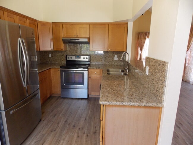 Building Photo - 524 Shorebird Cir