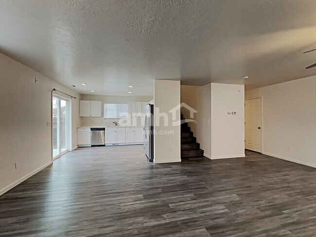 Foto del edificio - 4454 N Longabaugh Way