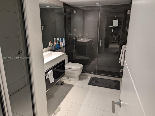 Foto del edificio - 2101 Brickell Ave