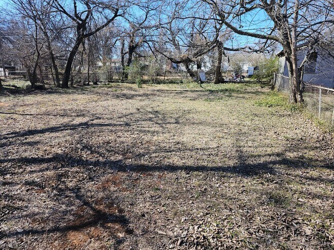 Foto del edificio - Cute 2 bed 1 bath in Midwest City Close to...