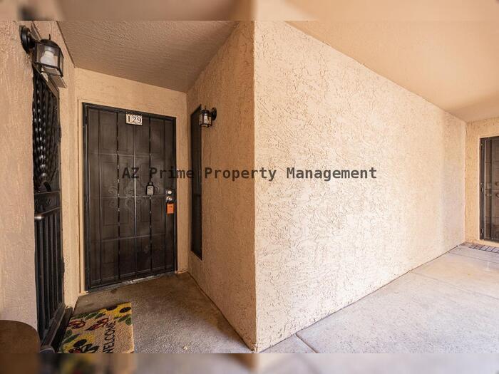 Foto principal - 3131 W Cochise Dr