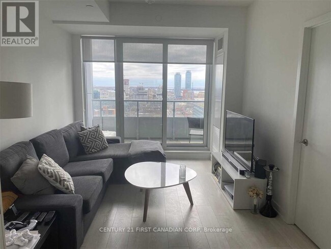 Photo du bâtiment - 225 Sumach St