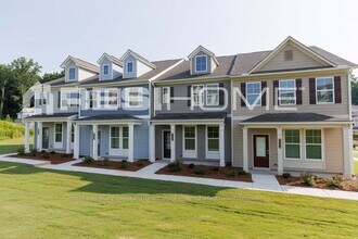 Building Photo - 7430 Eaveswell St