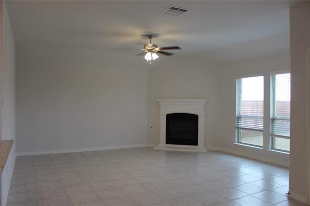 Building Photo - 5010 Flanagan Dr