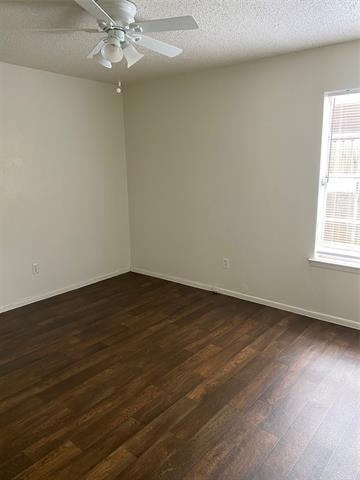Building Photo - 2055 Owasso St