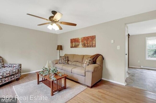 Foto del edificio - 3 br, 1 bath House - 201 Plantation Road