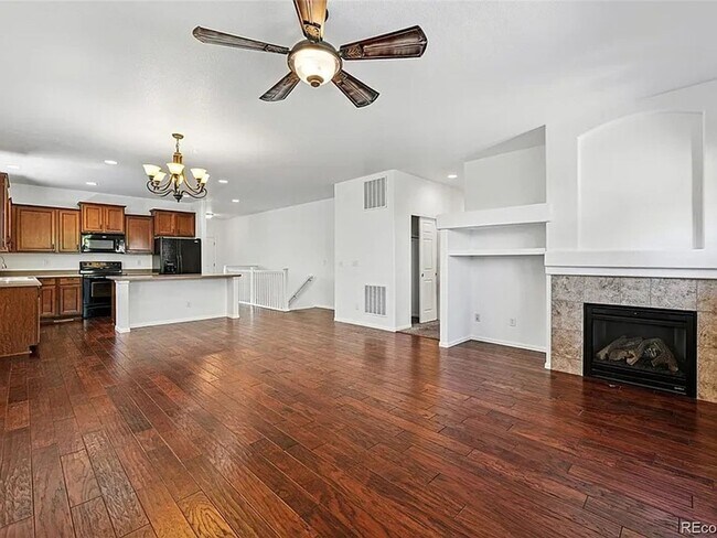Photo - Spacious 4BR House in Aurora