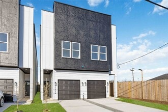 Building Photo - 7719 Orebo St