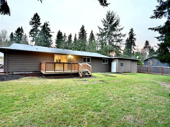 Building Photo - 17708 NE 160th Pl