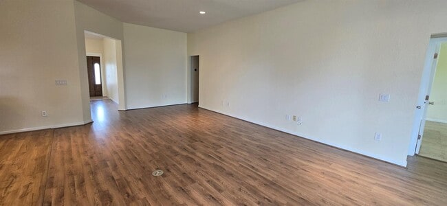Foto del edificio - 4085 SW 49th Ave