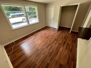 Building Photo - 5011 Brewer Ct