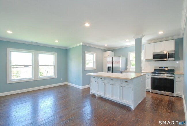 Building Photo - 58 Myano Ln