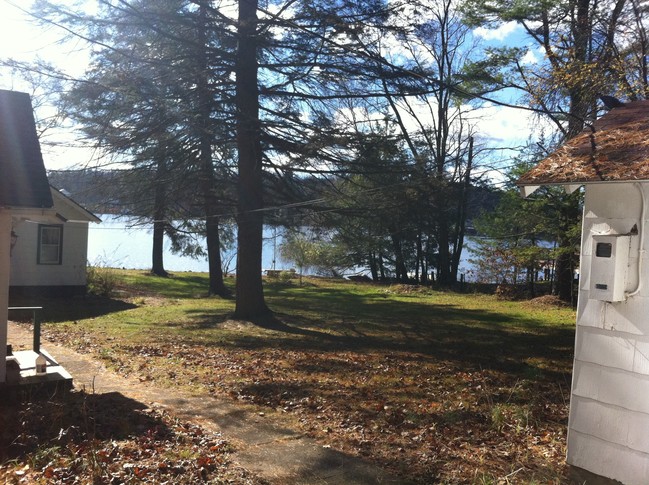 Vista al lago desde la propiedad - White Lake/Bethel Woods