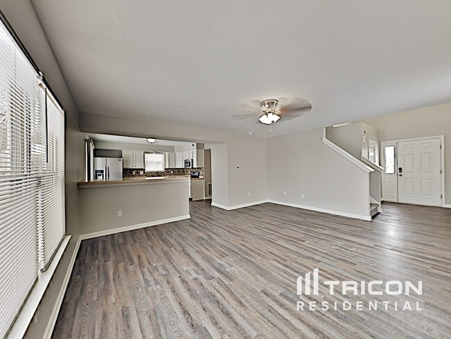 Building Photo - 6820 W Denton Dr