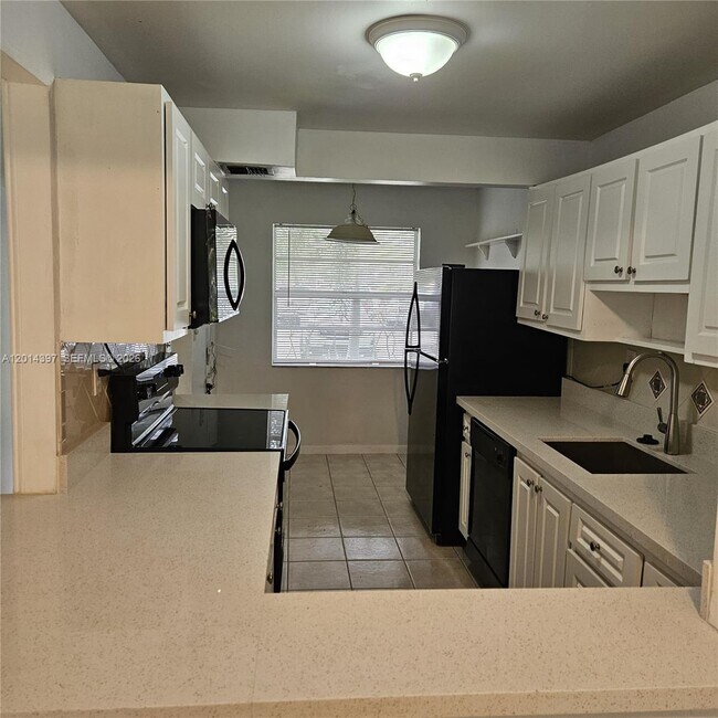 Foto del edificio - 3070 NW 48th Terrace