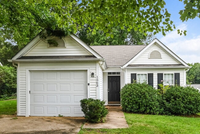 Building Photo - 1563 Hollow Maple Dr