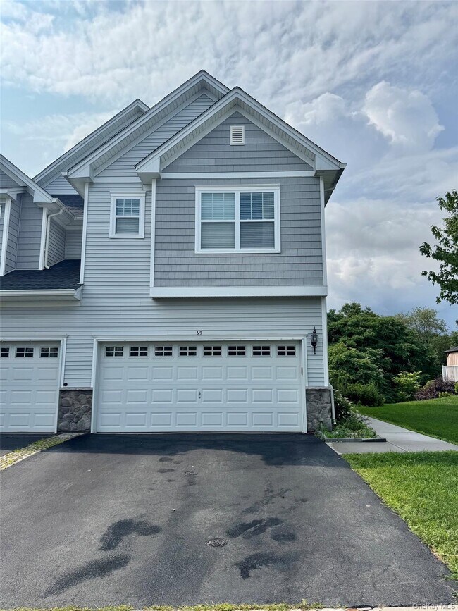 Building Photo - 95 Meadow View Dr