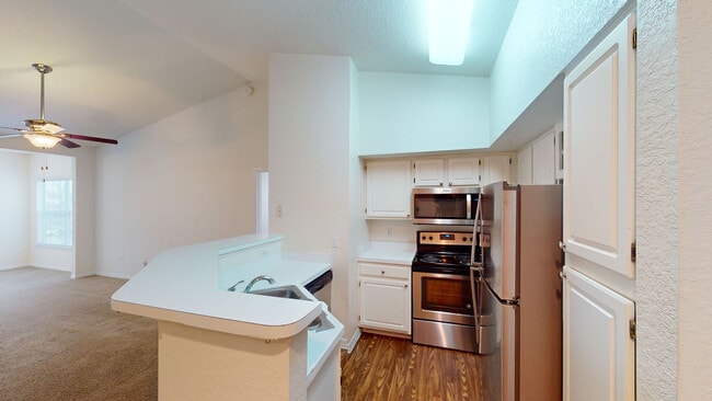 Interior Photo - Ashton at Waterford Lakes