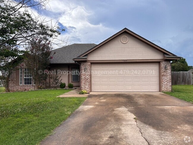 Building Photo - 6005 Sandy Parker Ct