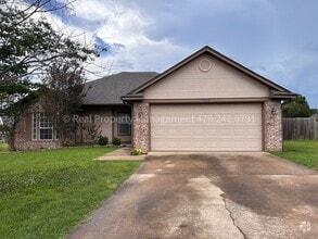 Building Photo - 6005 Sandy Parker Ct