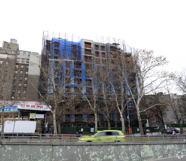 Foto del edificio - 2030 Creston Ave