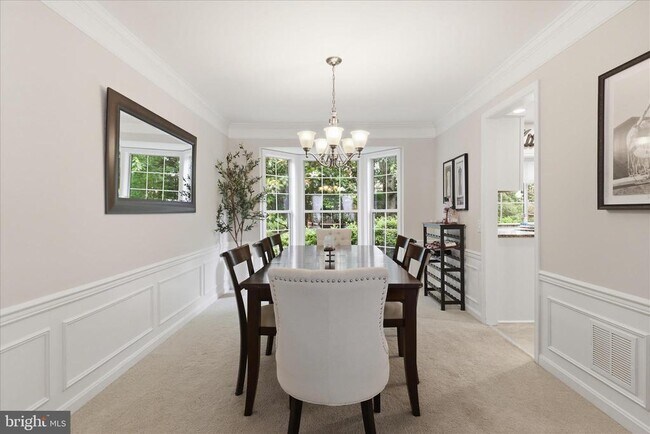 Foto del edificio - 408 Huntfield Ct NE