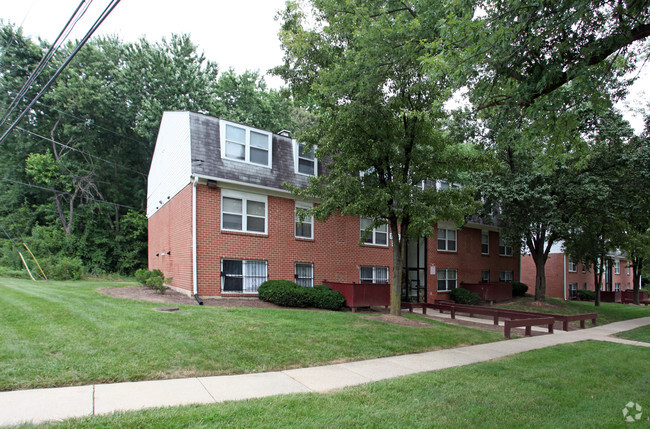 Eaton Square Rentals - Landover, MD | Apartments.com