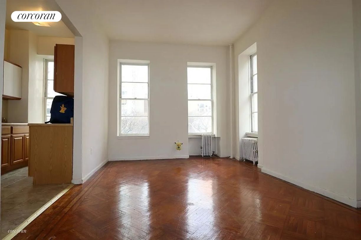 Primary Photo - 500 E 89th St