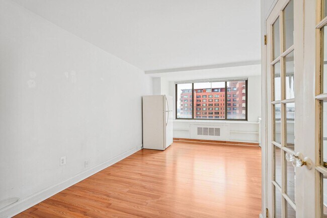 Foto del edificio - Charming & Bright Studio at River Place North