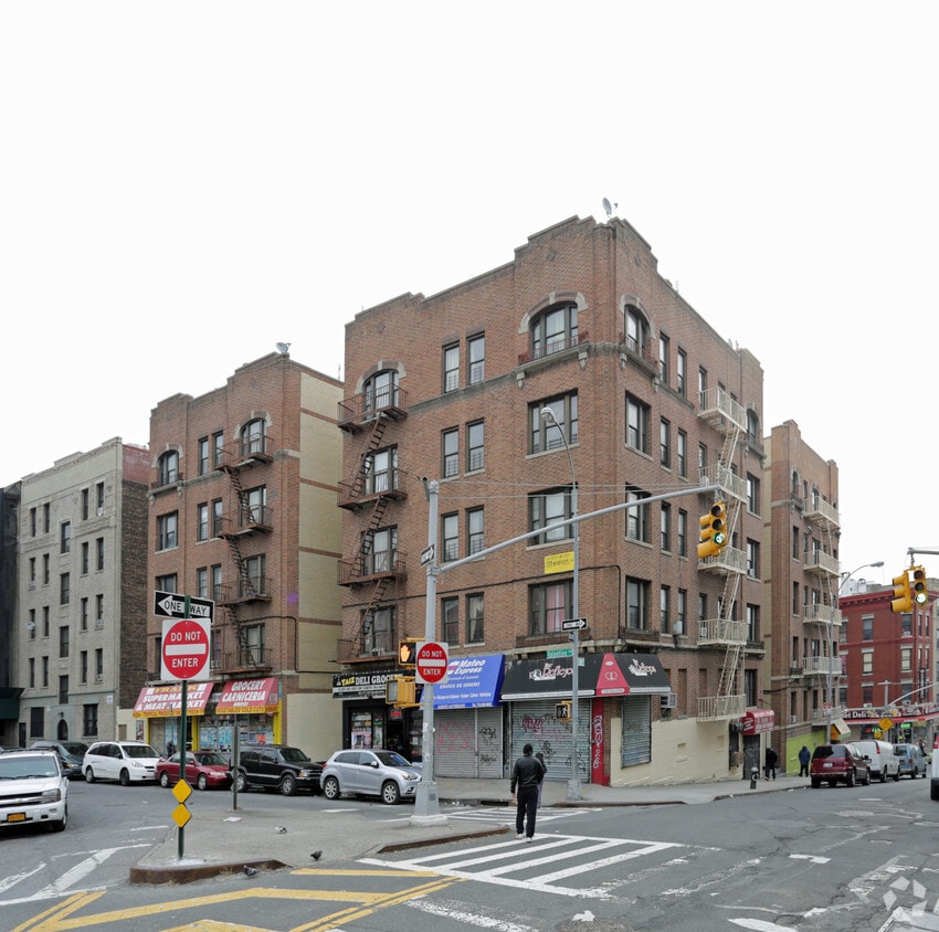 2654 Valentine Ave, Bronx, NY 10458 Apartments in Bronx, NY