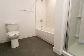 Interior Photo - City Hyde Park