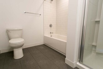 Interior Photo - City Hyde Park