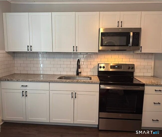 Foto del edificio - 1163 W Main St