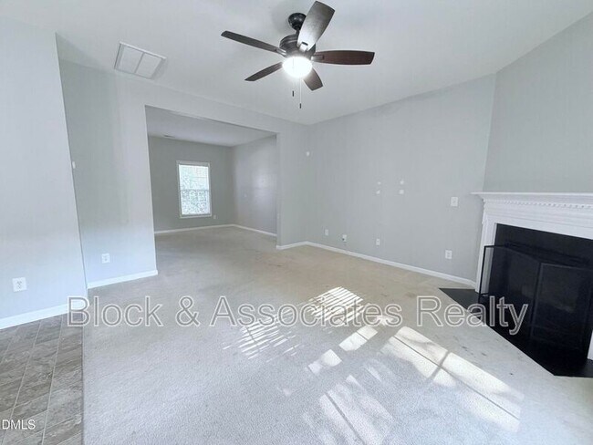 Foto del edificio - 536 Gooseberry Dr