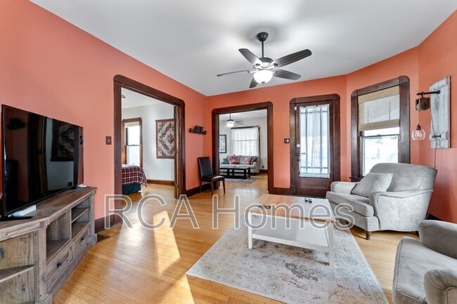 Photo - 6116 Guilford Ave House