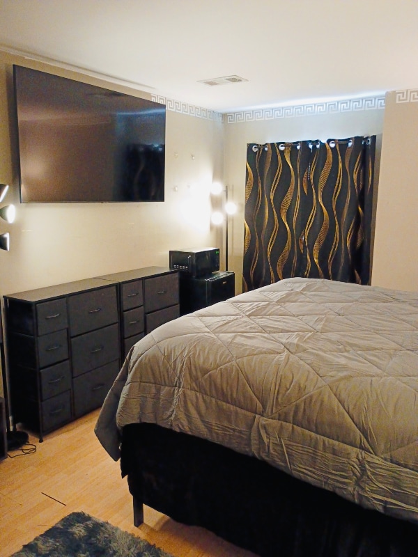 Foto del edificio - 594 Windchase Ln